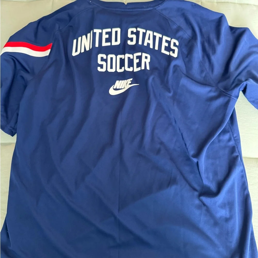 Nike Dri-FIT Navy Tee - Picture 3 of 4